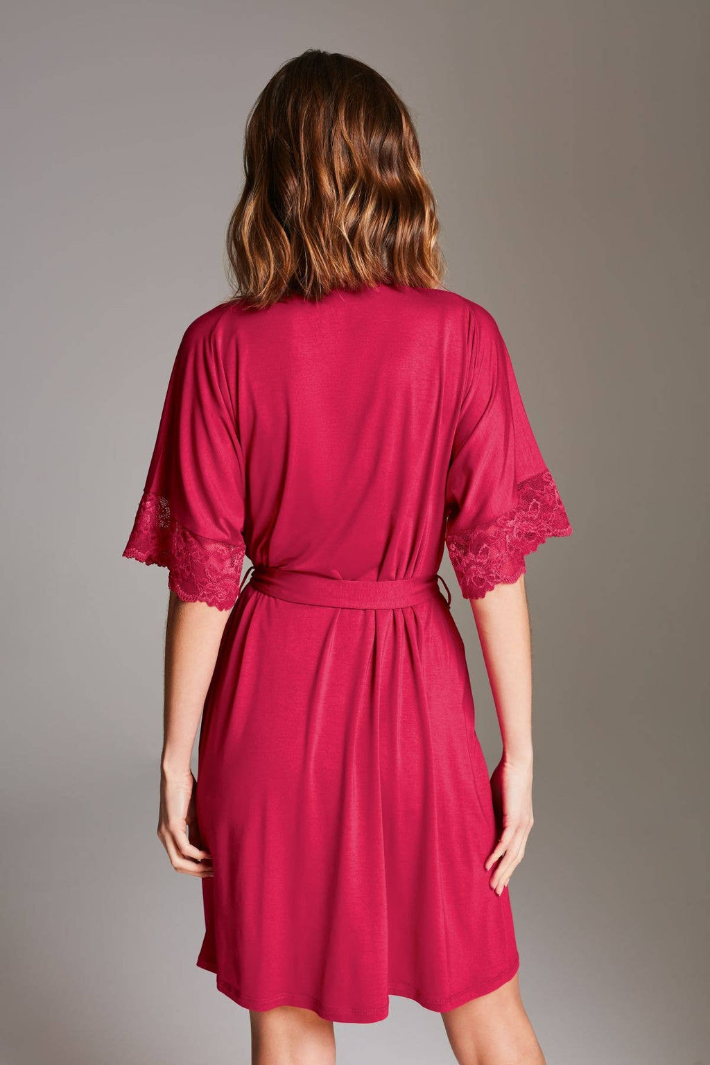 Oh!Zuza S005 Morgenmantel mit Spitze aus Viskose